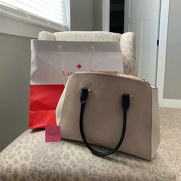 kate spade Handbags - Like new Kate spade authentic Sydney handbag